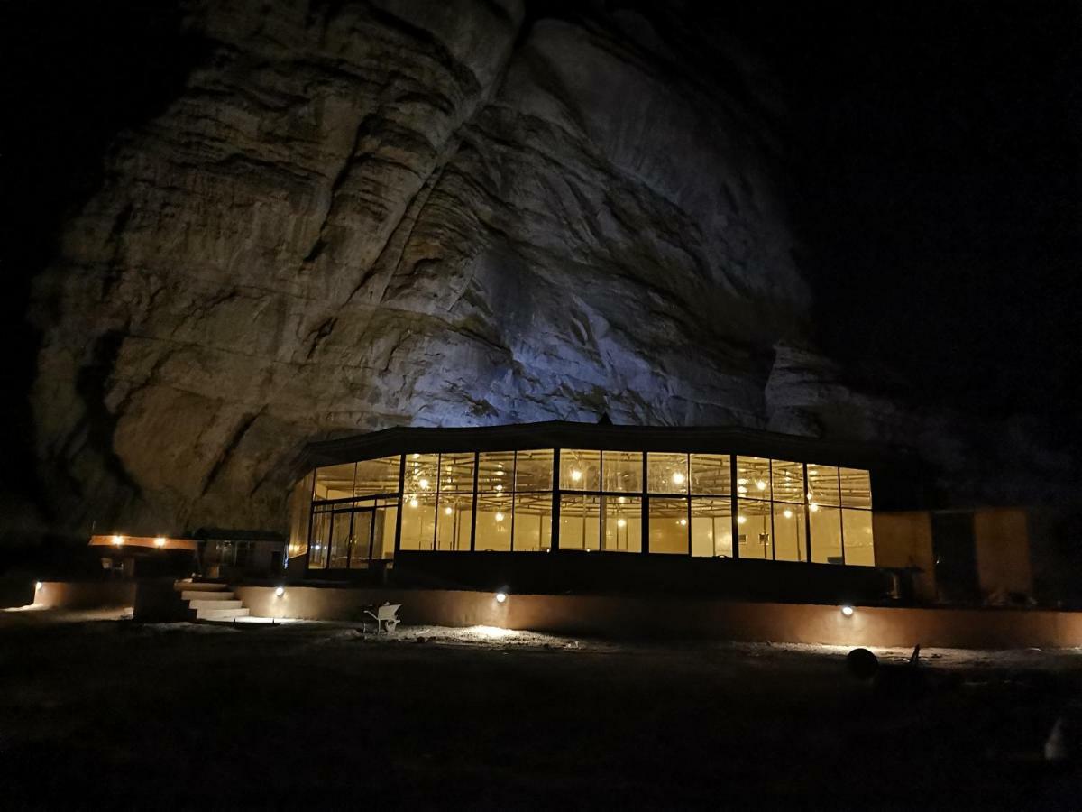 Zeina Desert Lodge Wadi Rum Exterior photo