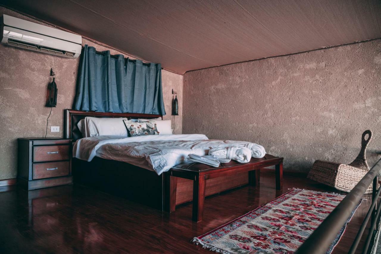 Zeina Desert Lodge Wadi Rum Exterior photo