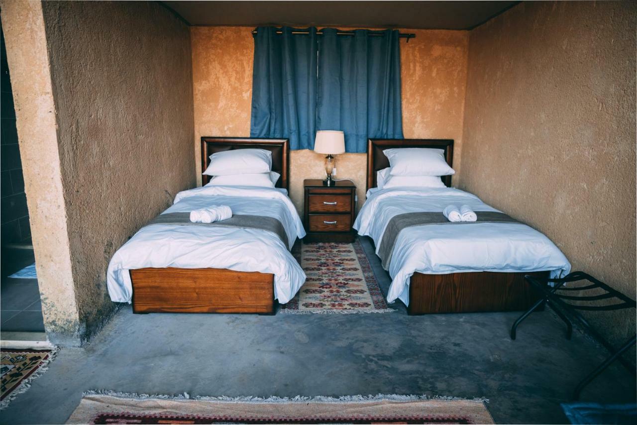 Zeina Desert Lodge Wadi Rum Exterior photo