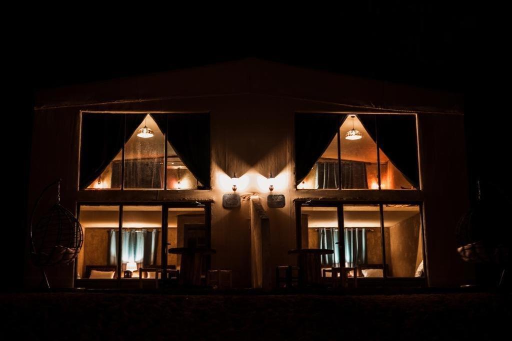 Zeina Desert Lodge Wadi Rum Exterior photo
